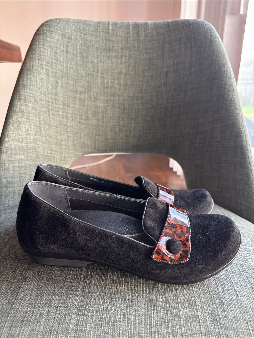 Dansko Olena Loafers Black Suede Flat Leopard-Print slip on supportive women 8.5